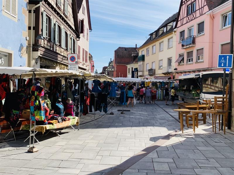 Marché hebdomadaire du lundi matin  Benfeld