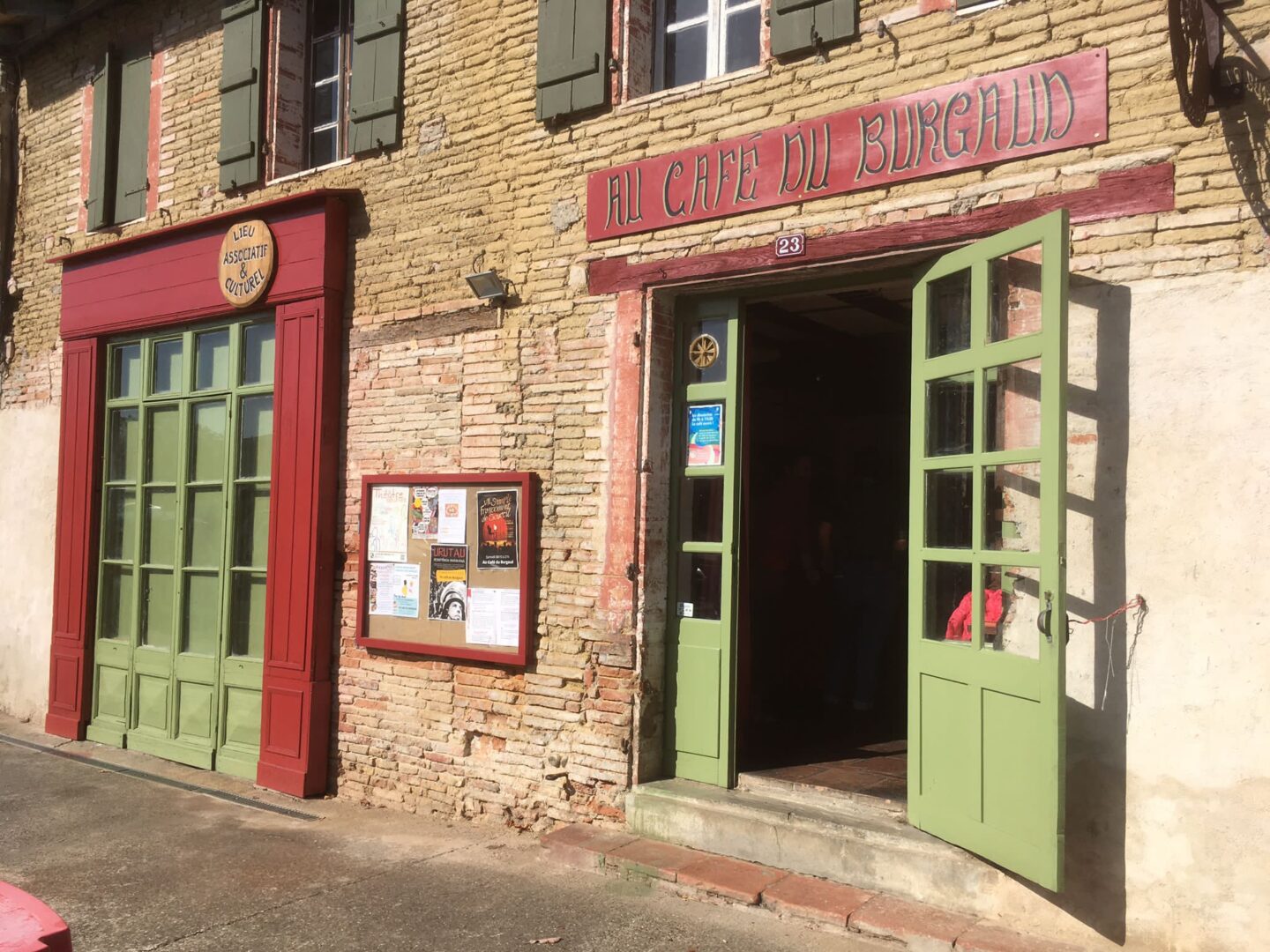 PROJECTION FILM DOCUMENTAIRE  VOLODARKA