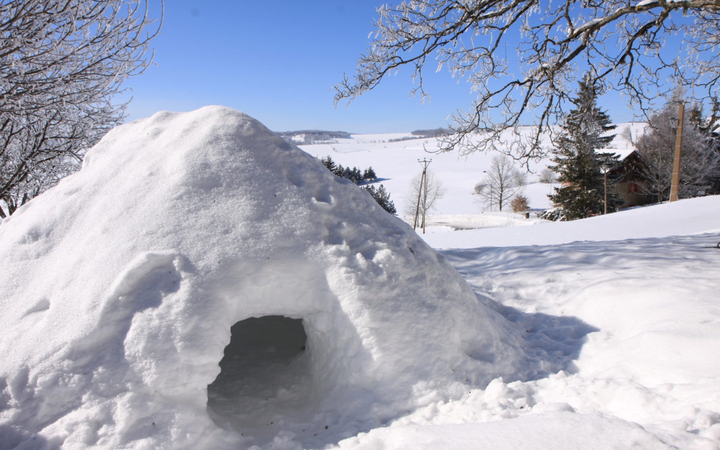 Sortie accompagnée Mendi Gaiak balade igloo à Iraty