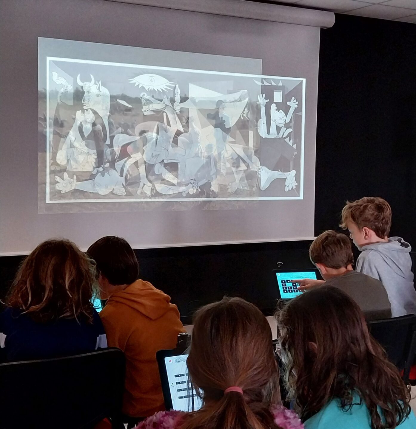 Sous le ciel de Paris