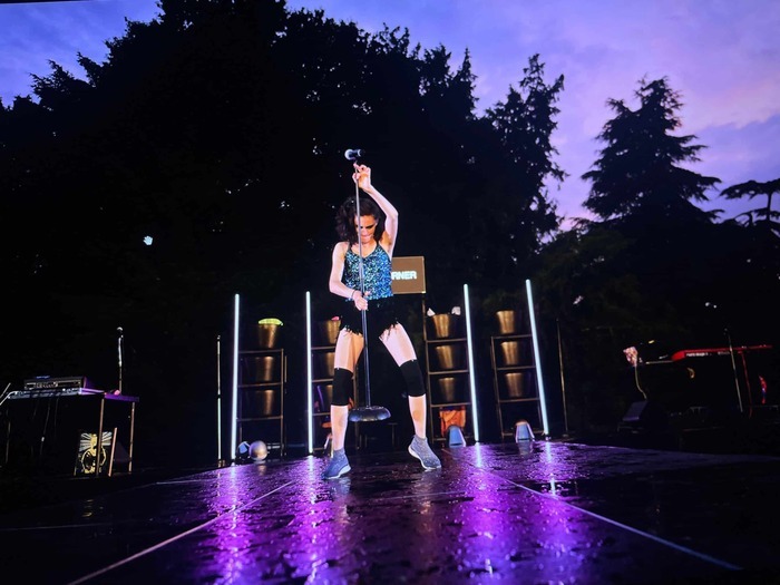 « Superbe(s) » Esplanade Odette Nilès "Superbe(s)" Esplanade Odette Nilès