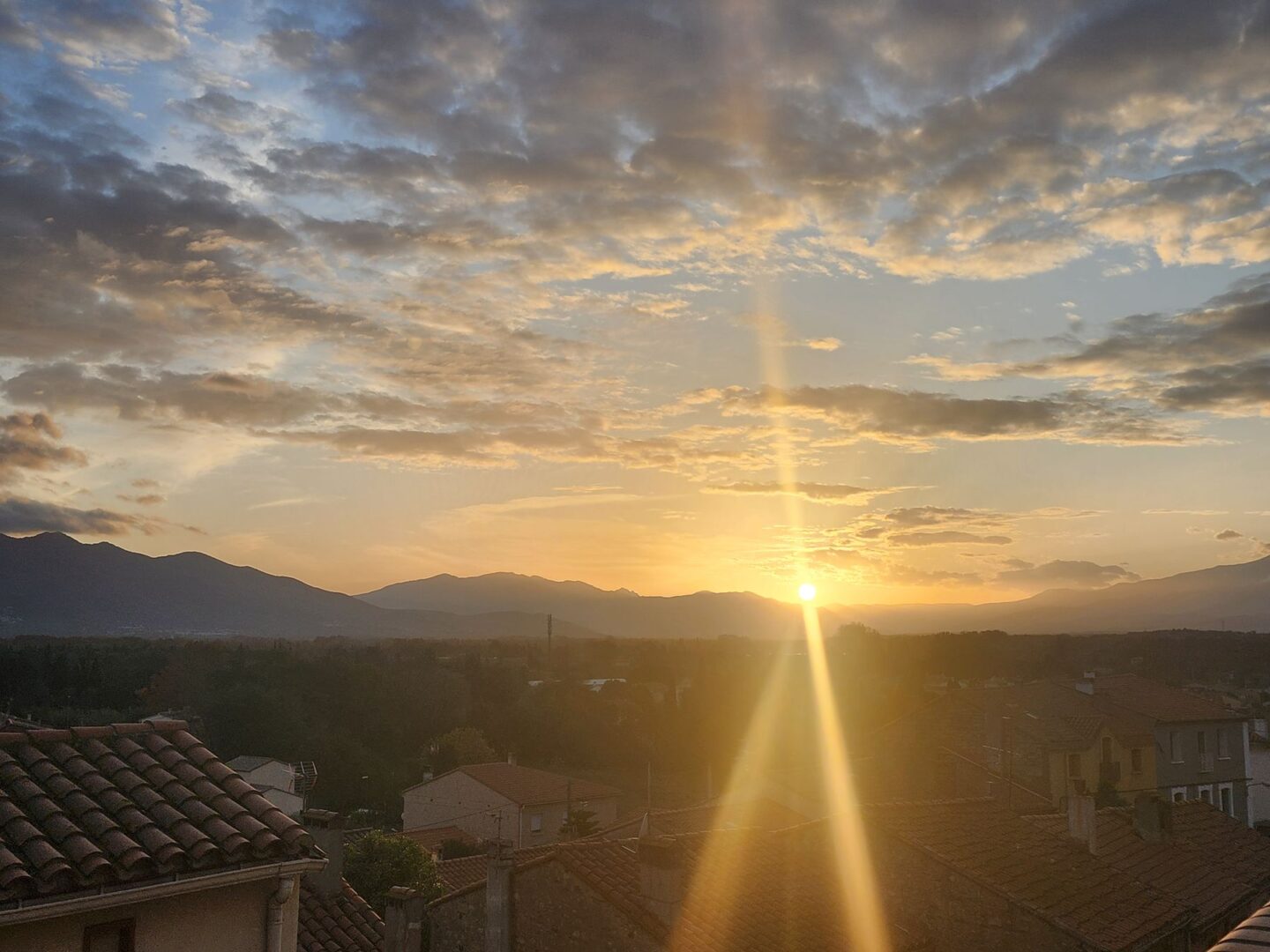 VISITE GUIDEE AU CREPUSCULE ELNE HISTORIQUE