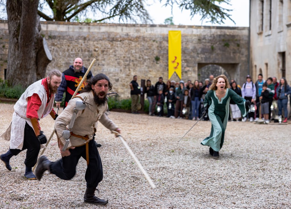 Animations médiévales avec l’Orientissime Jean Dubois Châteaux en fête