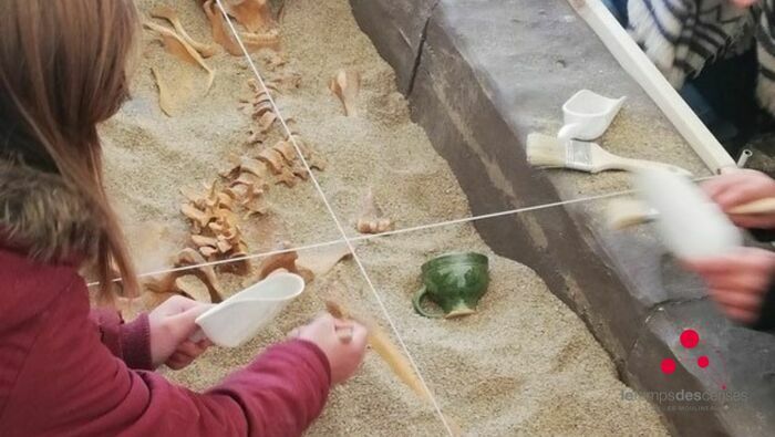 Archéo' Squelette Le Temps des Cerises Issy-les-Moulineaux