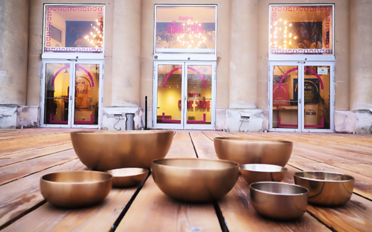 Atelier bols tibétains Théâtre de la Concorde  Paris