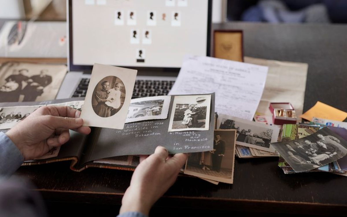 Atelier d'initiation à la généalogie Médiathèque Violette Leduc  Paris