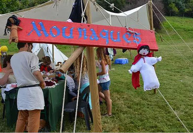 Atelier interactifs de mounaques et de runes Place du village Gavaudun 2026-07-22 Atelier interactifs de mounaques et de runes