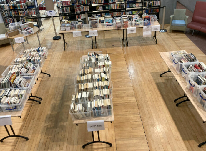 Braderie Médiathèque José Cabanis Toulouse