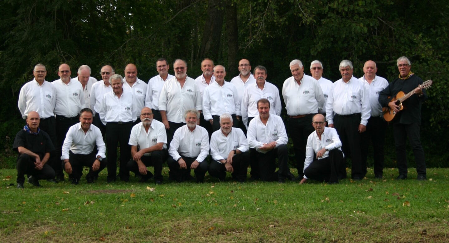 Chants Basques avec le Choeur d'Hommes Ezpeletan Kantuz