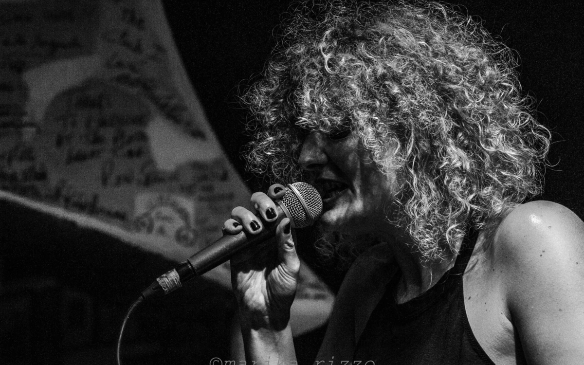 Chiara Viola - Moonlight and Love Songs Never Out of Date Le Son de la Terre  PARIS 05