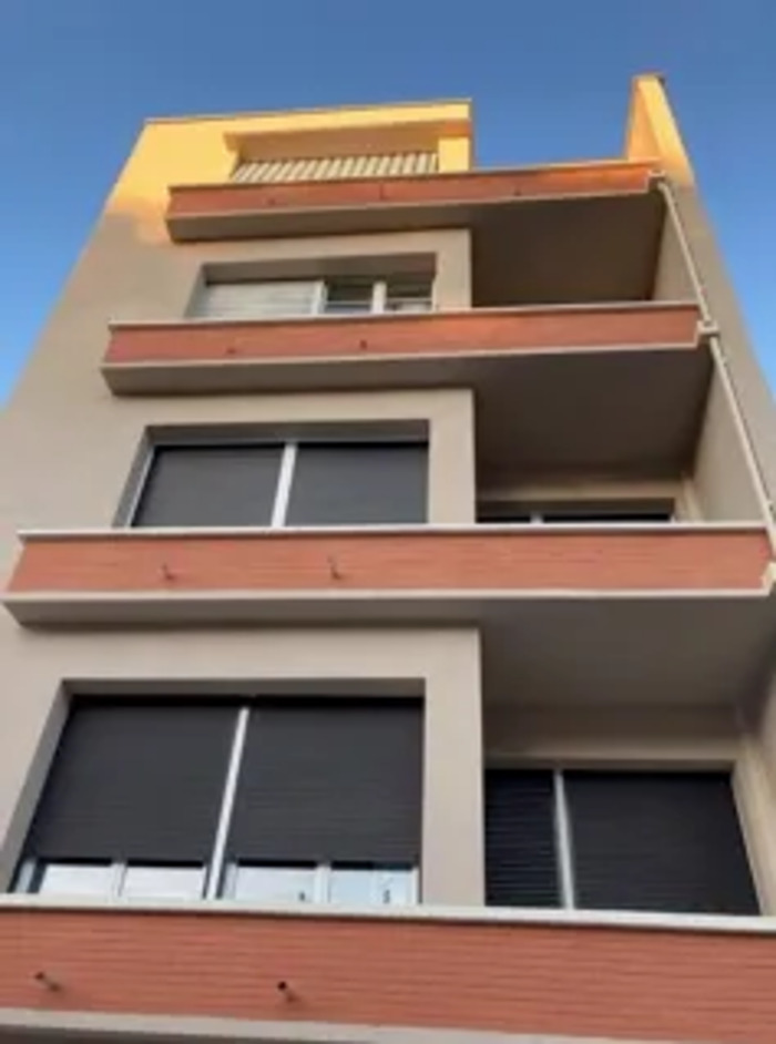 Copropriété - Visite d'une copropriété rénovée Copro les Potiers Toulouse