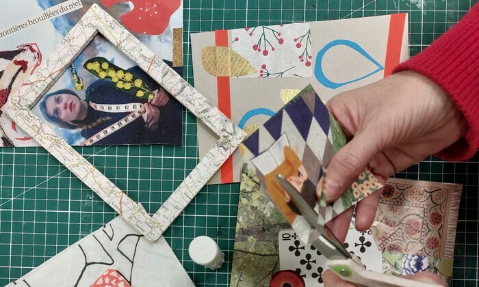 Création de petits tableaux-collages artistiques Cité des sciences et de l’Industrie Paris Création de petits tableaux-collages artistiques Cité des sciences et de l'Industrie Paris