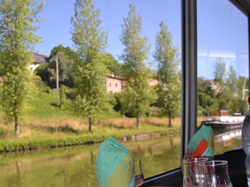 Croisière repas Port Fontenoy-le-Château 2026-05-10 Croisière repas