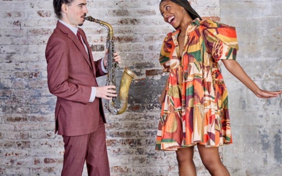 ELLA & BASIE – EYAL VILNER SWING BAND ET IMANI ROUSSELLE LE BAL BLOMET Paris