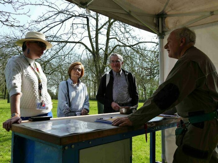 Entretien au verger écomusée de la Bintinais Rennes Entretien au verger écomusée de la Bintinais Rennes