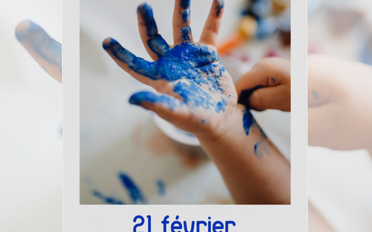 Eveil art plastique Feuille blanche café noir Paris