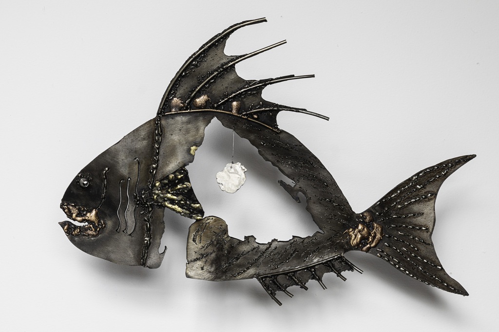 Exposition de sculptures marines métal et peintures