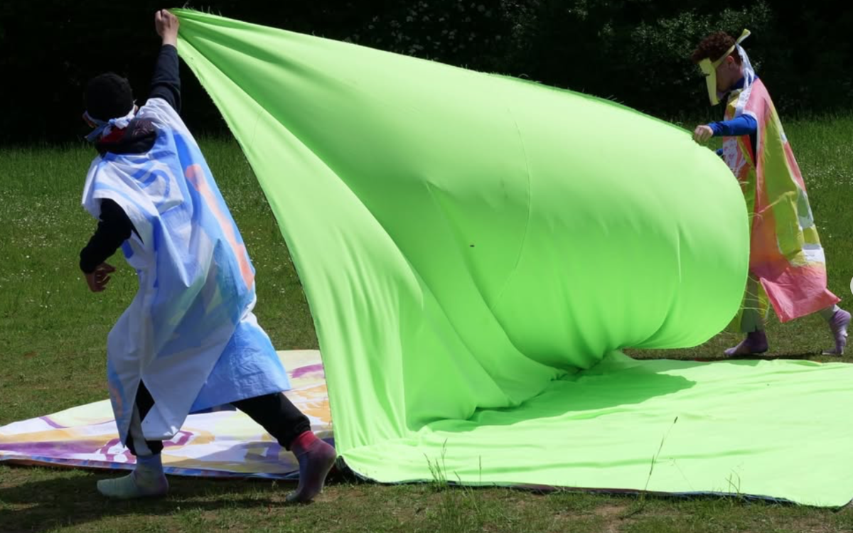 Exposition Doubles Noeuds aux Magasins Généraux Magasins Généraux Pantin