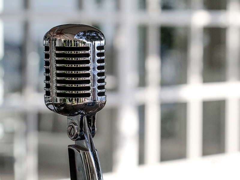 Festival La Semaine Acadienne Karaoké 100% canadien et Joe Dassin
