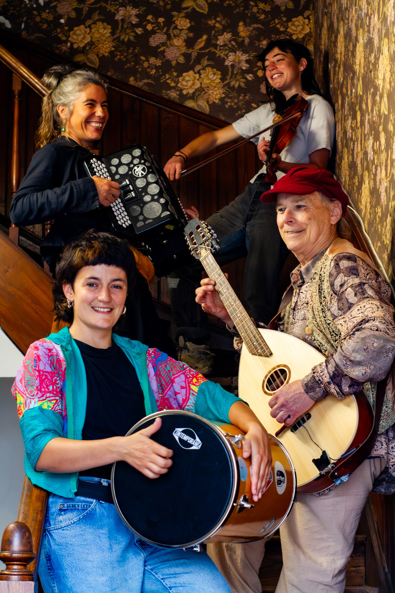 FESTIVAL PASSA-PÒRTS CANTADA FESTIVAL PASSA-PÒRTS CANTADA