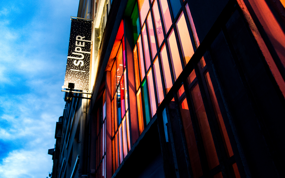 French Dogs • Romance • Chéri Chéri au Supersonic SUPERSONIC Paris