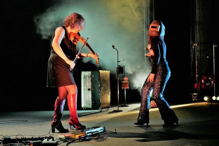 Goupile et Coyotte Road Trip Electric + VIV (1ère partie) La Passerelle salle de spectacle des Vallées du Clain Nouaillé-Maupertuis