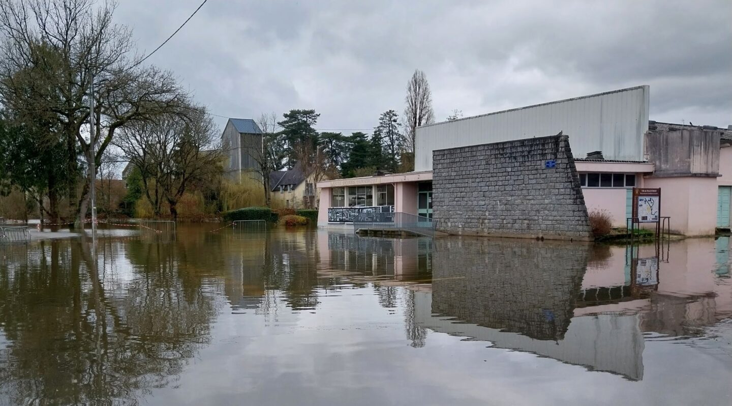 Salle des fêtes inondée Malestroit