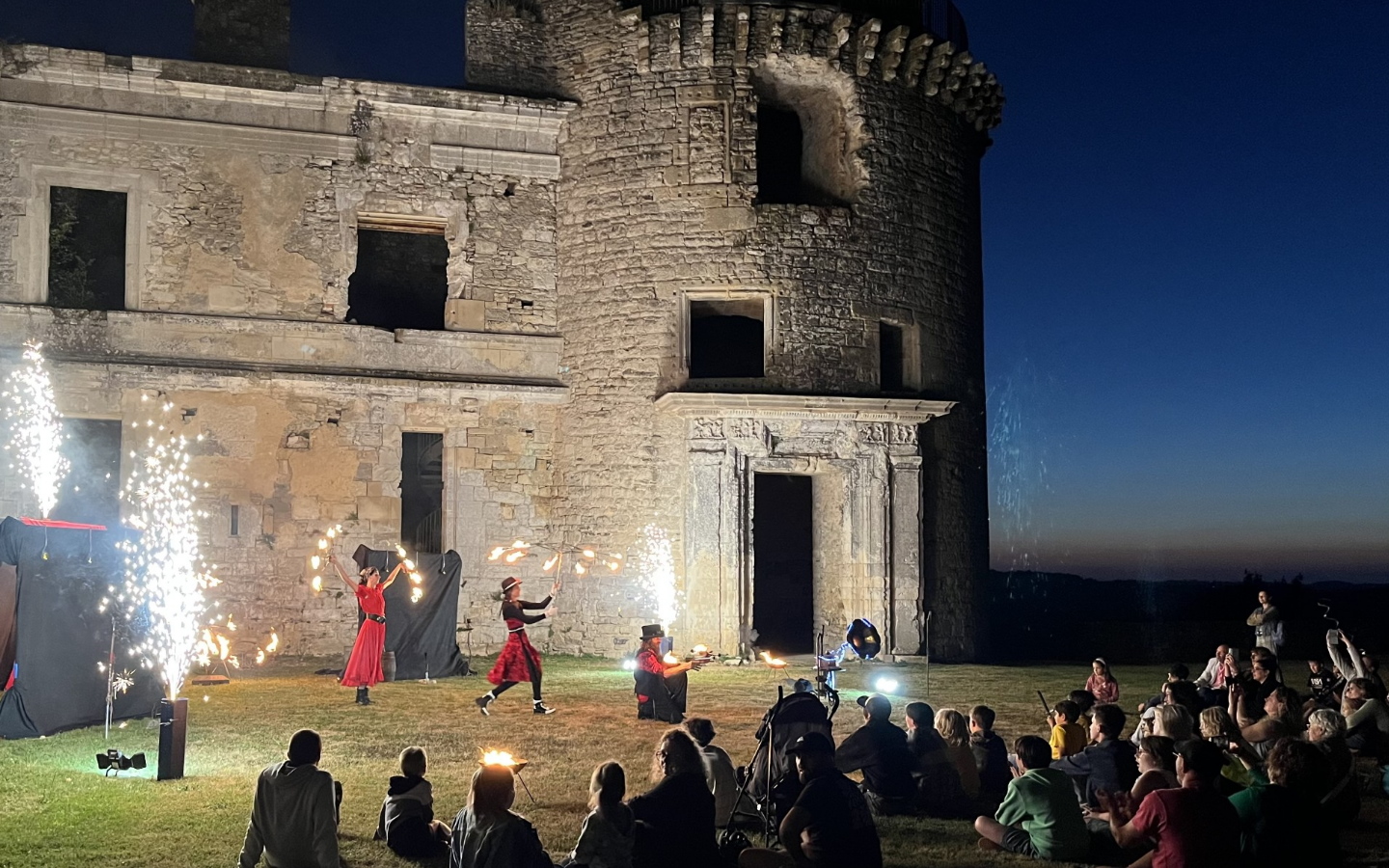 La magie des flambeaux