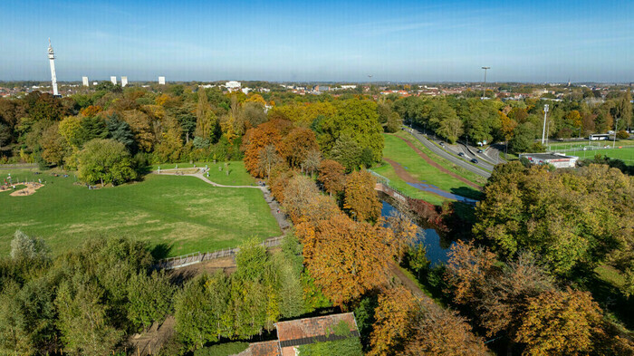 La reine des citadelles Devant la porte Royale de la Citadelle