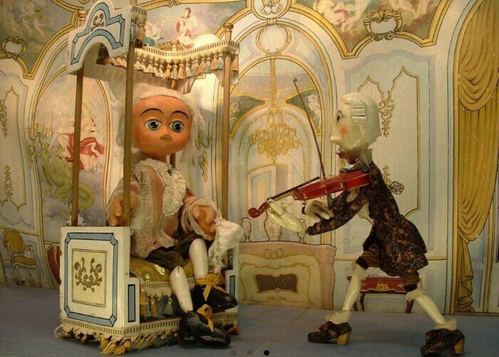 La symphonie des jouets - par la Cie Mariska Val-de-Loire Théâtre de Jeanne