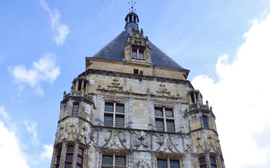 Le Beffroi