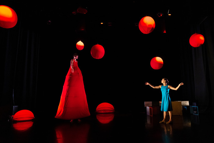 Le Mensonge Le Cratère à la Prairie Alès