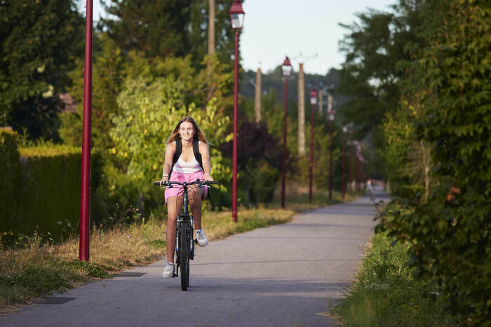 Les Echappées à vélo : Nature Royale au fil de l'Eure Pavillon de Chasse Abondant