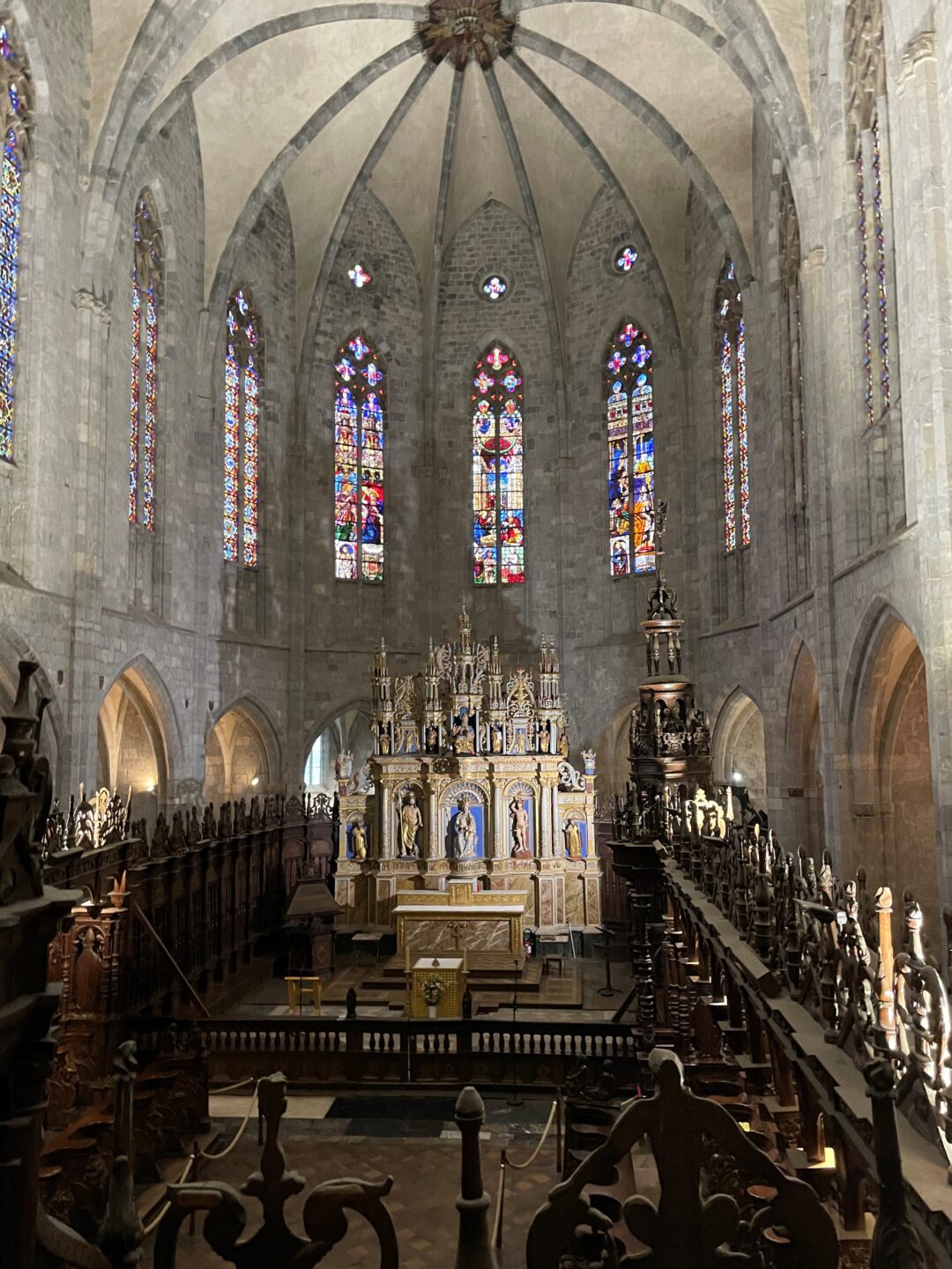LES SECRETS DE LA CATHÉDRALE