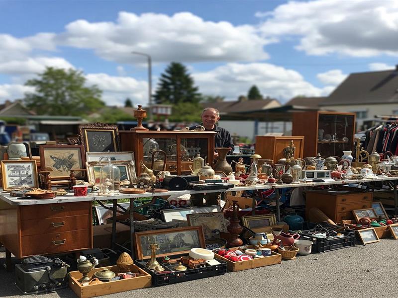 Marché aux puces + Marché des créateurs