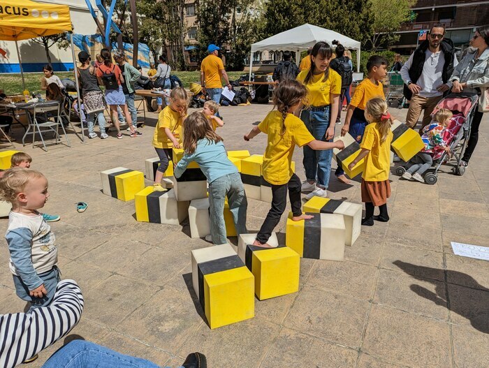 Plaça de la Plana Badalona Plaça de la Plana Badalona