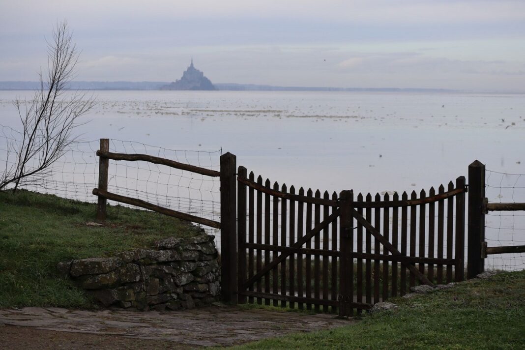 P&rsquo;tite visite sur le phénomène des marées en Baie du Mont Saint-Michel  Vains