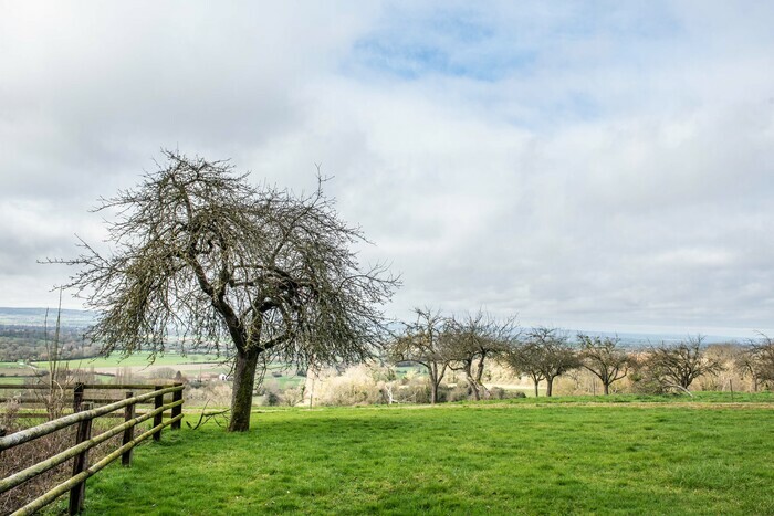 Rando de coteaux en bocage Parking du mémorial de Montormel Coudehard
