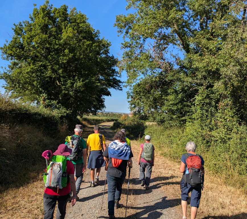 Randonnées à thèmes accompagnées au Pays de George Sand A table Jour 1