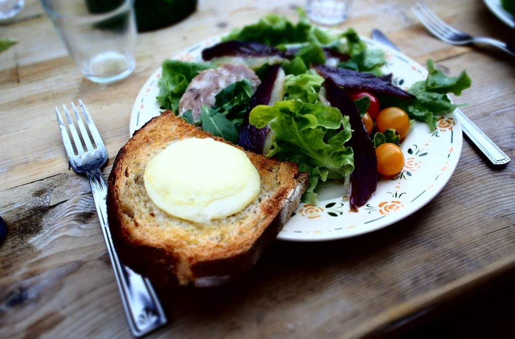 Repas de printemps Salle des fêtes Saint-Capraise-de-Lalinde 2026-04-04 Repas de printemps