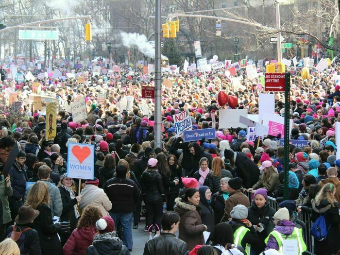 Repas-débat : luttes féministes et sororité Maison des Chômeurs Partage Farouette Toulouse