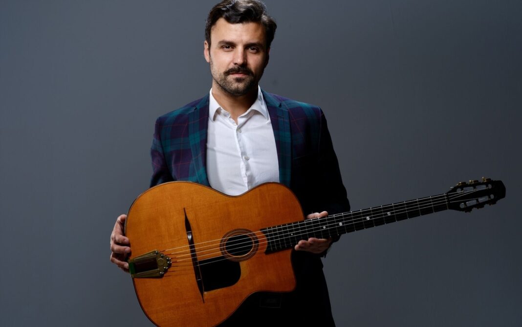 Romain Vuillemin Hispanic 4tet Le Son de la Terre PARIS 05