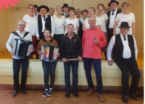 Spectacle avec Les troubadours de la Combade