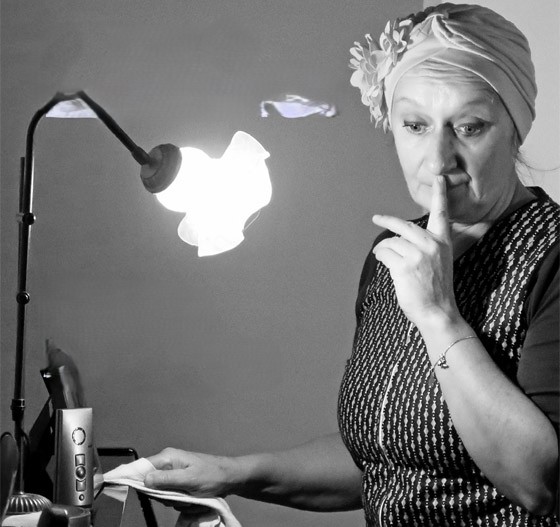 SPECTACLE FEMME DÉMÉNAGE