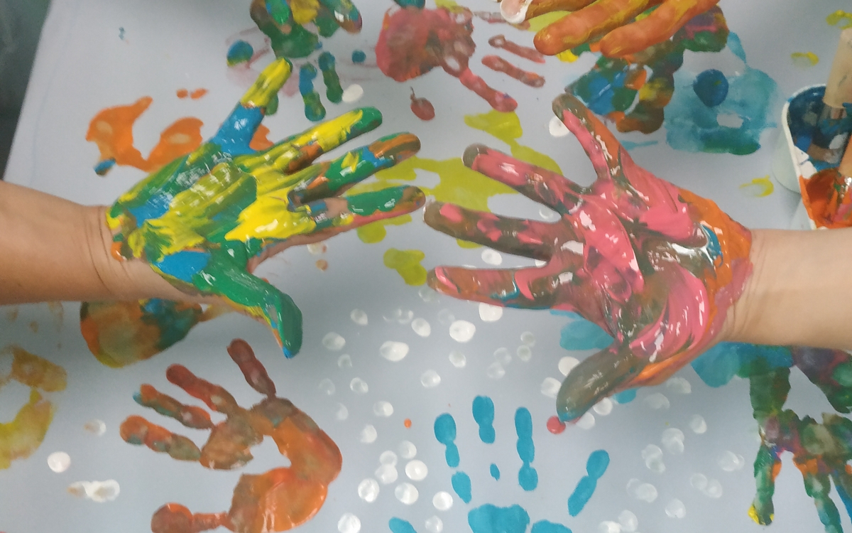 Stage d'arts plastiques des vacances d'hiver association Arzazou PARIS 14 - PARIS