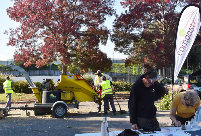 Stand de broyage à Saint-Aignan-de-Grand-Lieu Maison de l'enfance Pom' de Rainette