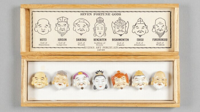 Tête de boutons Musée Ariana - Musée suisse de la céramique et du verre Genève