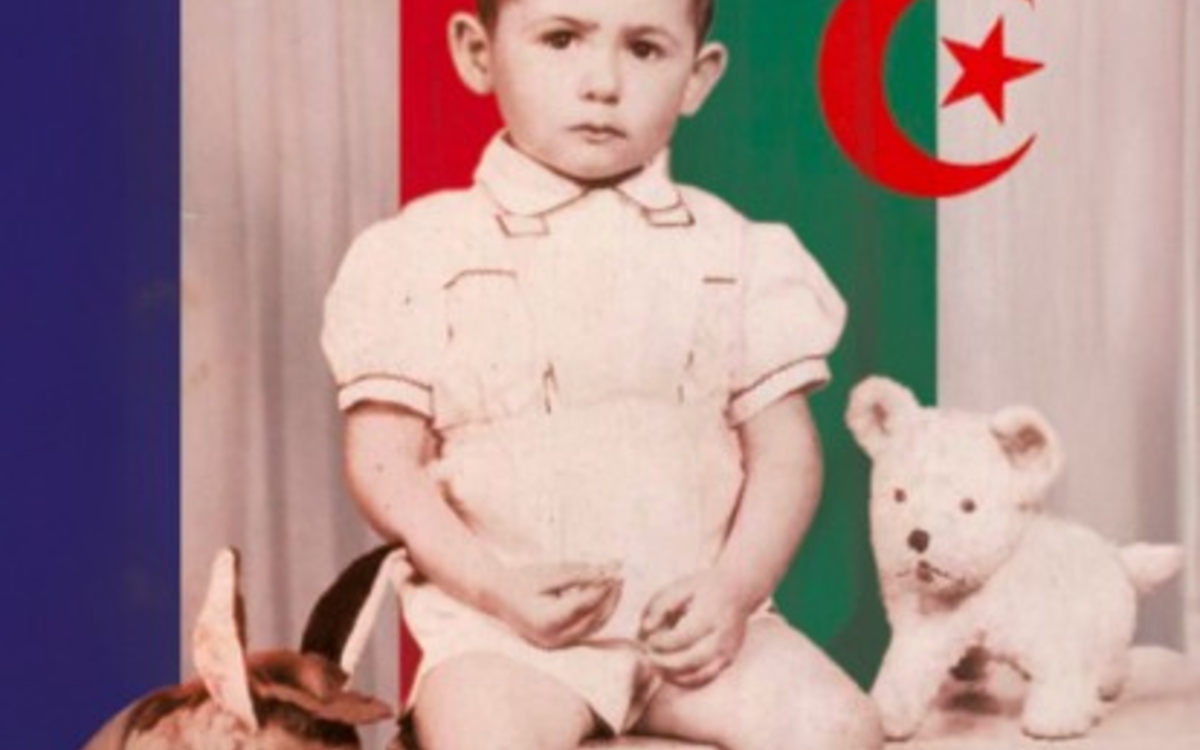 Théâtre : Je suis né d’un récit brûlant Théâtre La Reine Blanche Paris Théâtre : Je suis né d'un récit brûlant Théâtre La Reine Blanche Paris