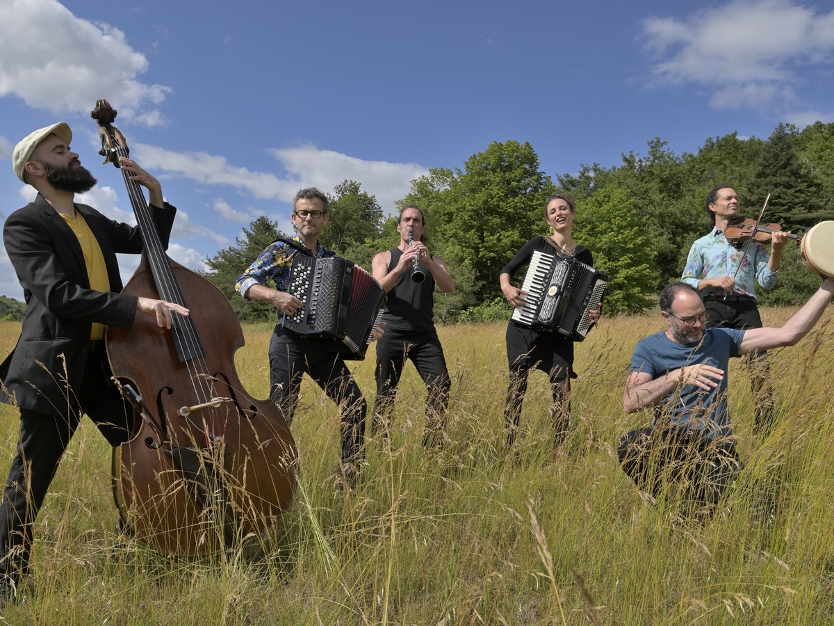 Villes en scène > En cavale TRAM des Balkans et Melissa Zantman Le Géricault Mortain-Bocage 2026-04-03 Villes en scène > En cavale TRAM des Balkans et Melissa Zantman