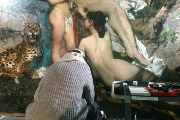 Visite des ateliers de restauration du MAH dans le cadre des Journées Européennes des Métiers d'Art (JEMA) Musée d'art et d'histoire Genève